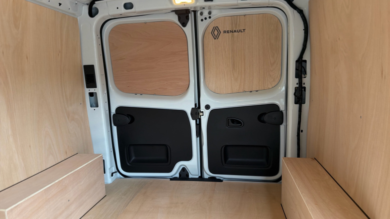 Renault Trafic Lwb Diesel LL30 Blue dCi 130 Advance [Safety] Van